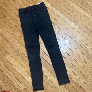 Simone High Rise Abercrombie Jeans